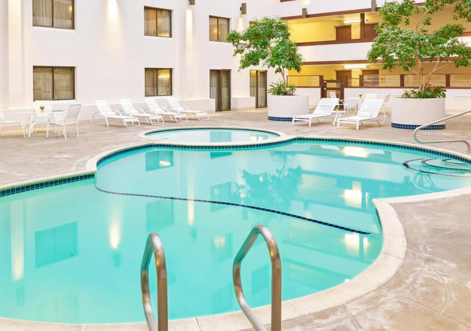 Four Points by Sheraton Bellingham Hotel & Conference Center