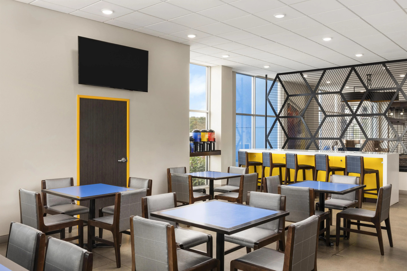 GLō Best Western Dawley Farms In Sioux Falls