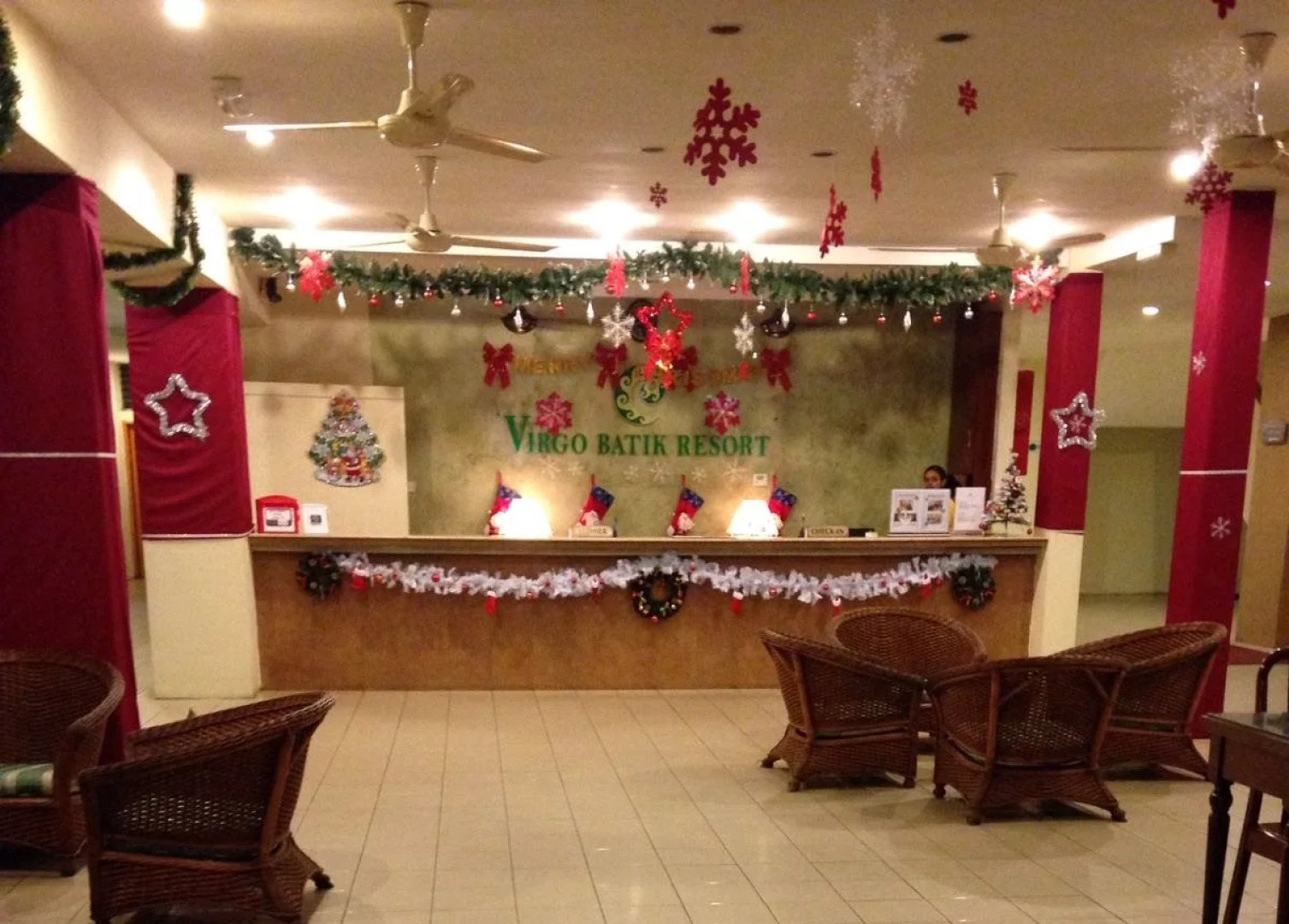 Virgo Batik Resort Teluk Batik Lumut