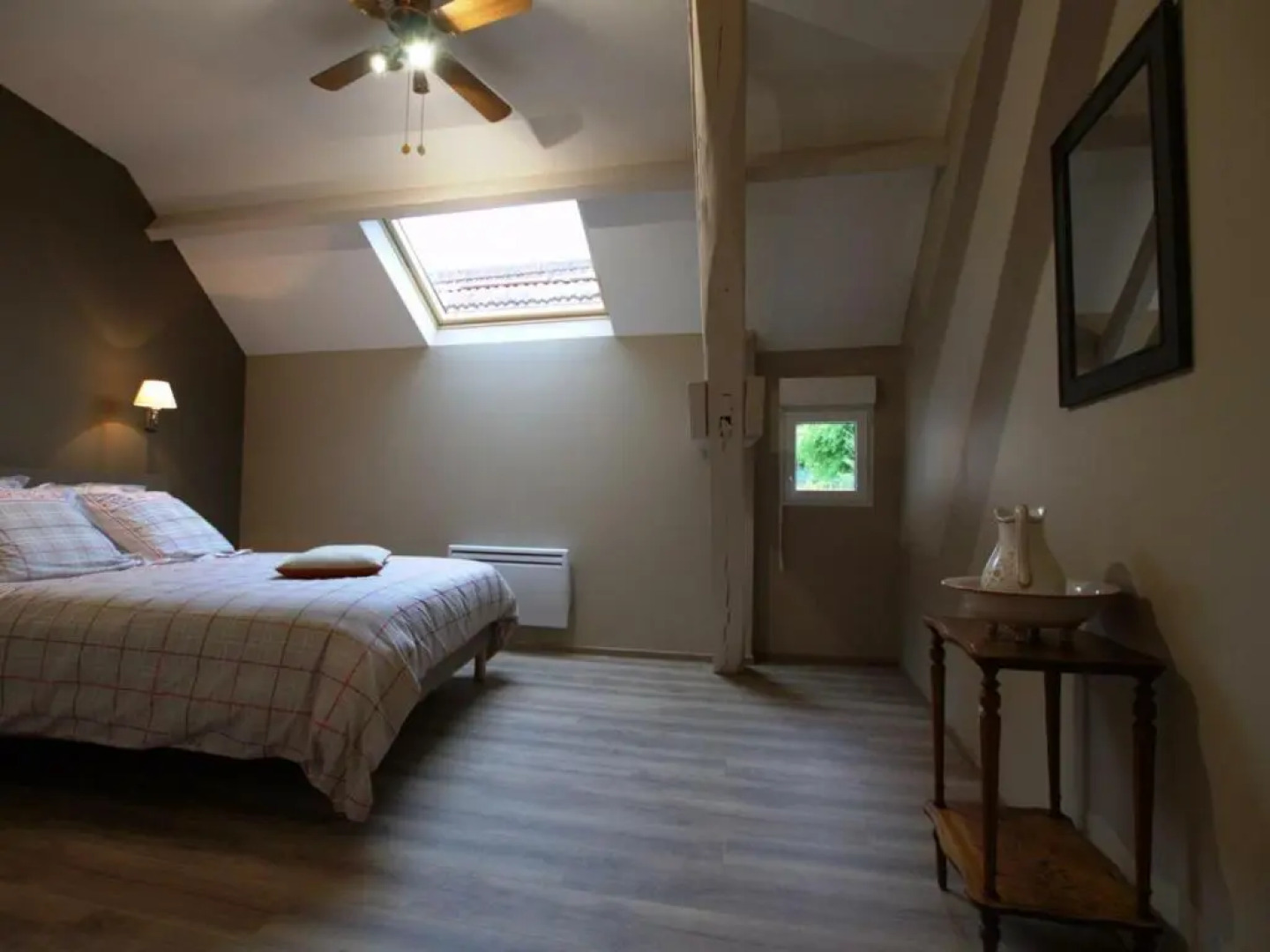 Gîte Balnot-sur-Laignes, 4 pièces, 7 personnes - FR-1-543-182