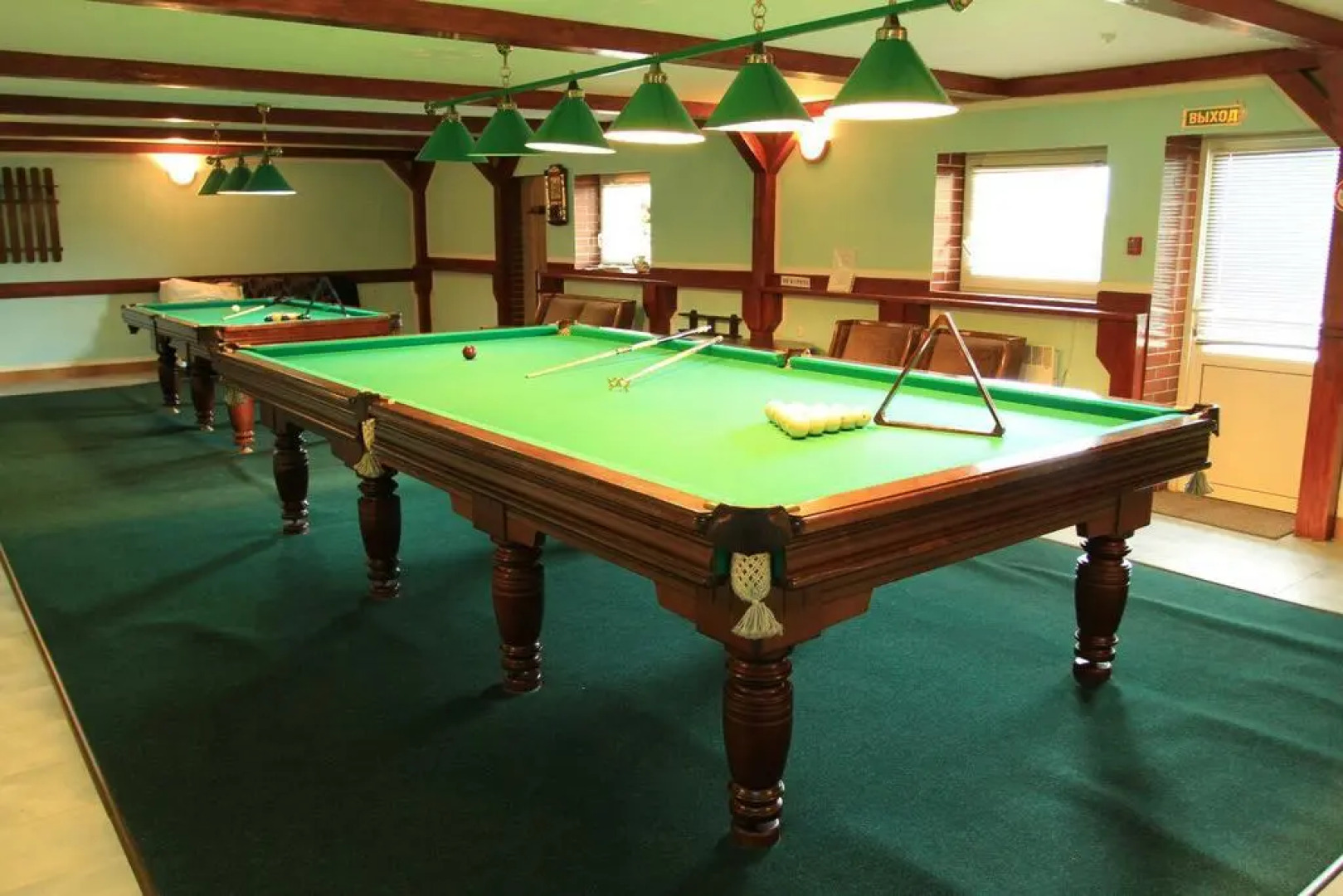 Гостиный дворик