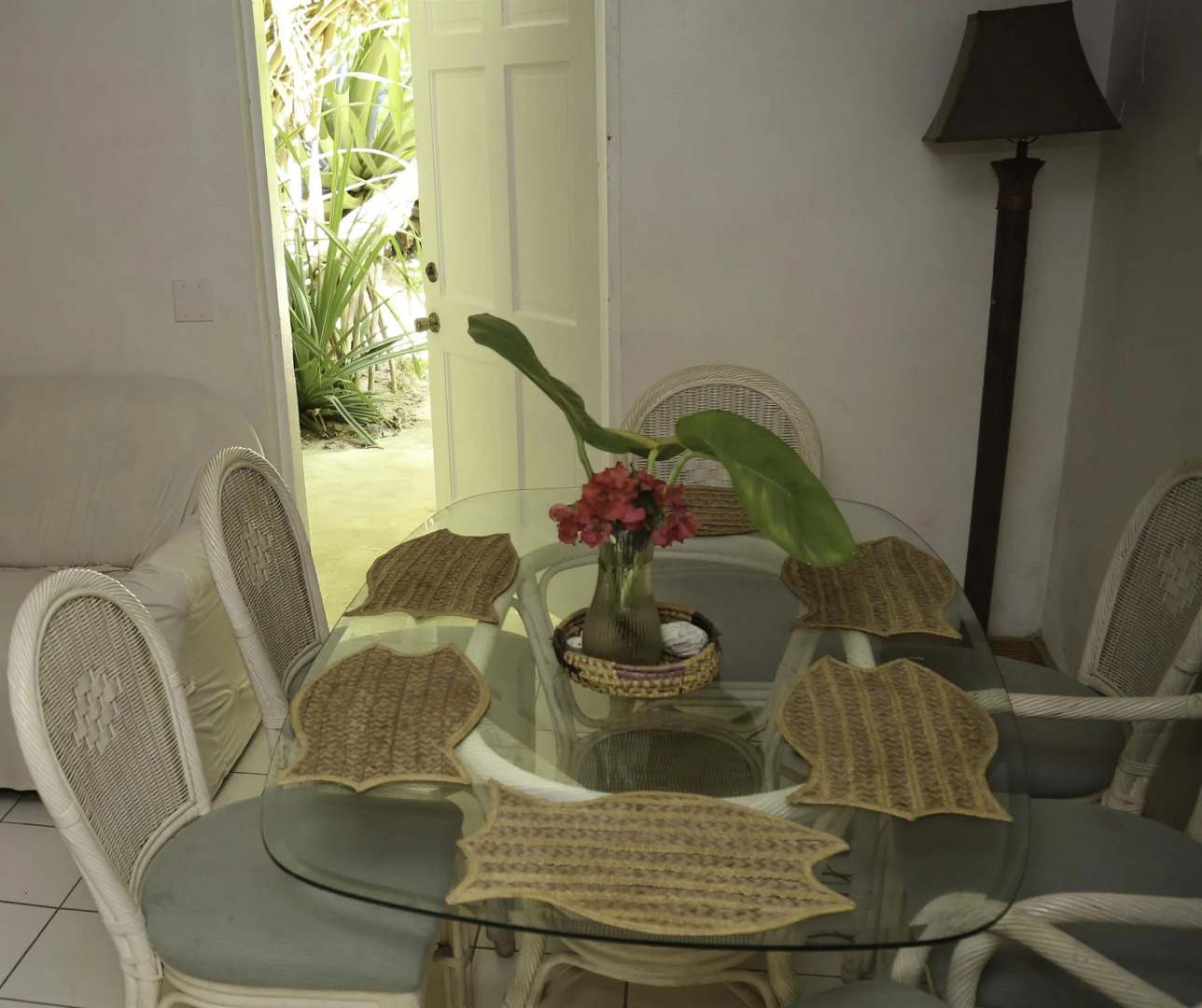 Tingum Village Hotel