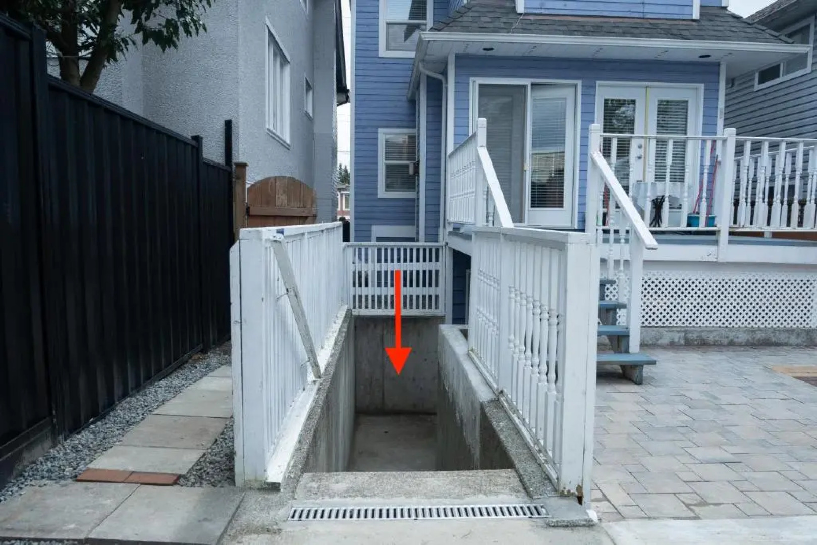 Adorable 1-bedroom suit with independent entrance