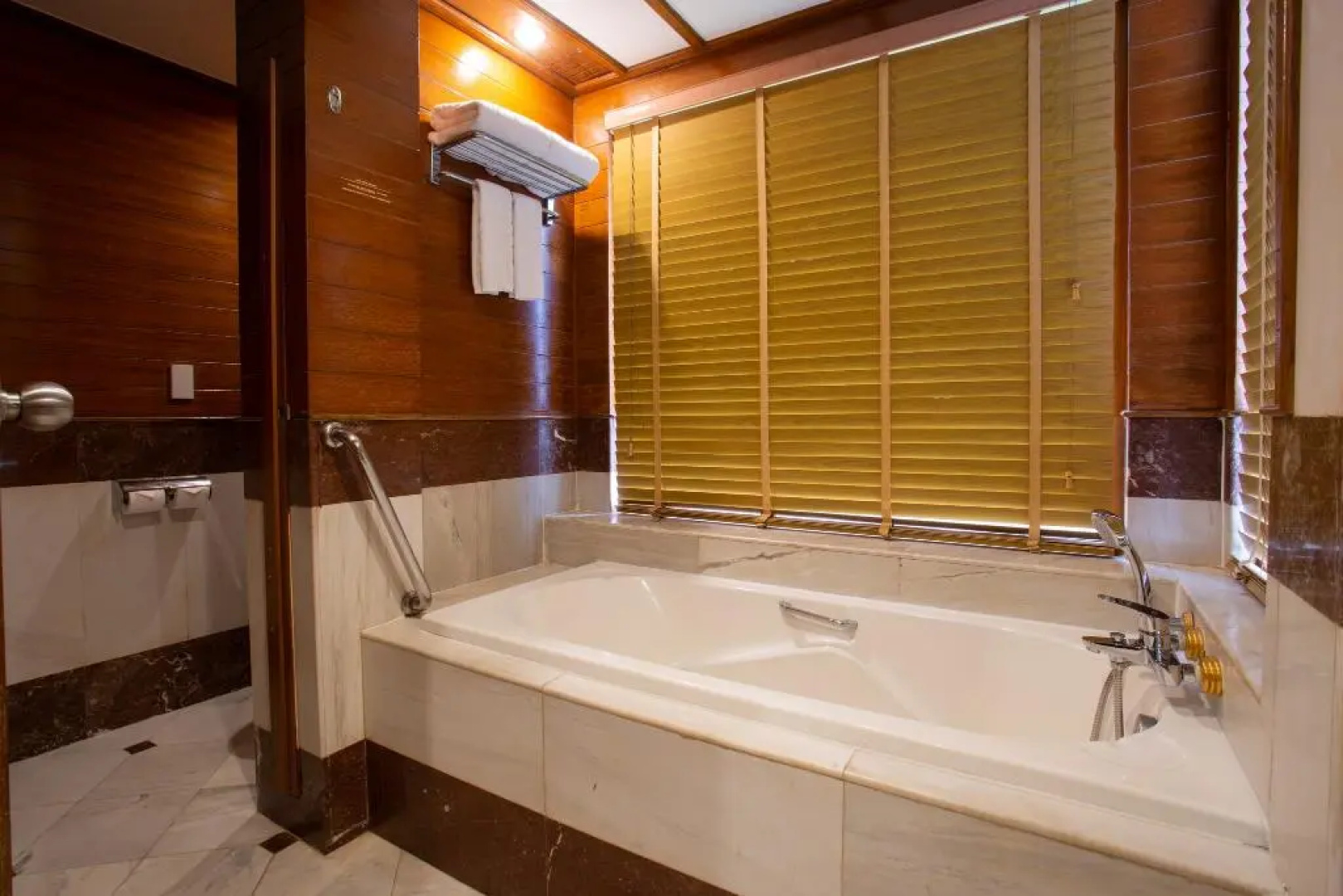 Thavorn Beach Village Resort & Spa Phuket