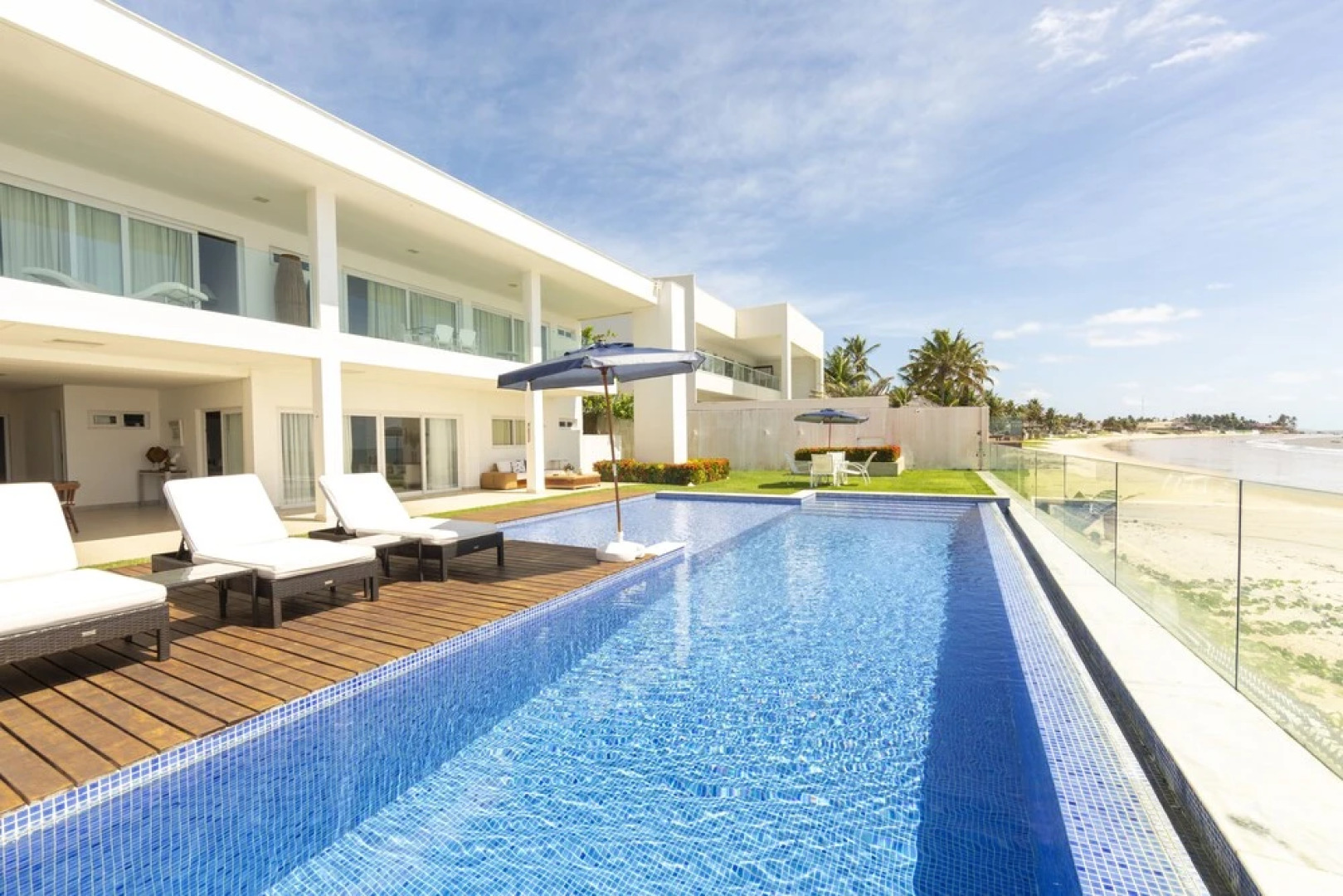 Moderna Casa Beira Mar em Porto Mirim RN