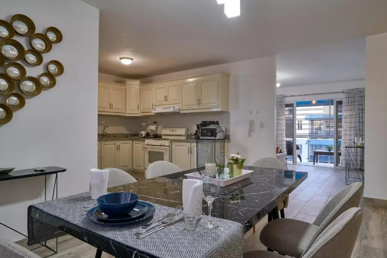 Súper apartamento con piscina