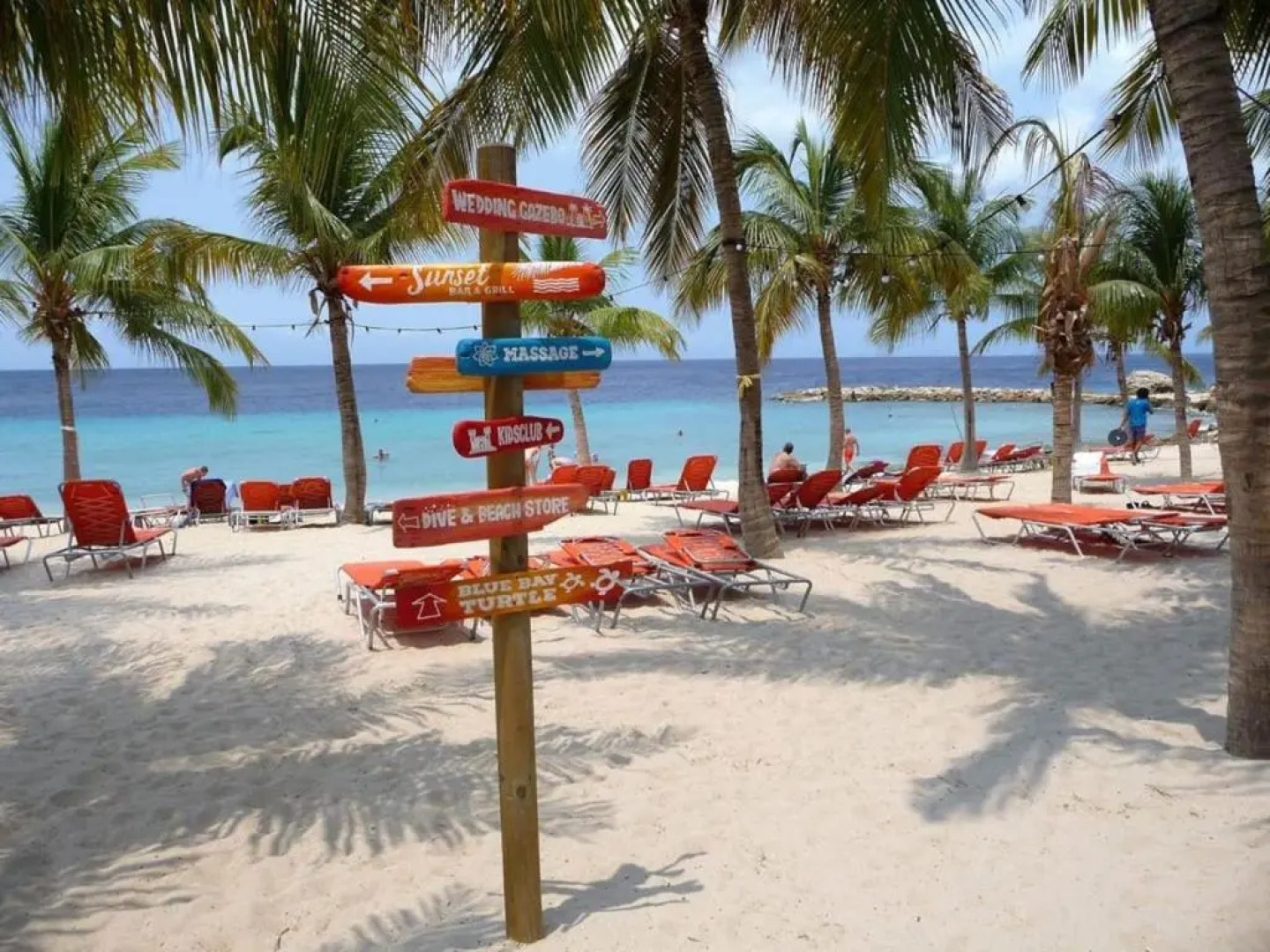 Blue Bay BEACH Villa 27 3-min beach-pool-golf