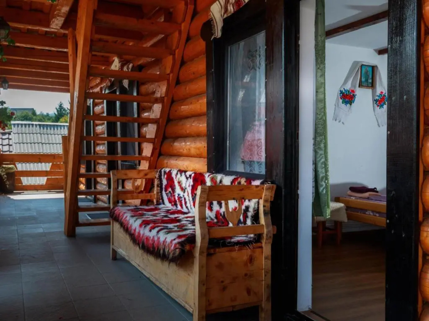 Pensiune agroturistică "Casa Teodora"