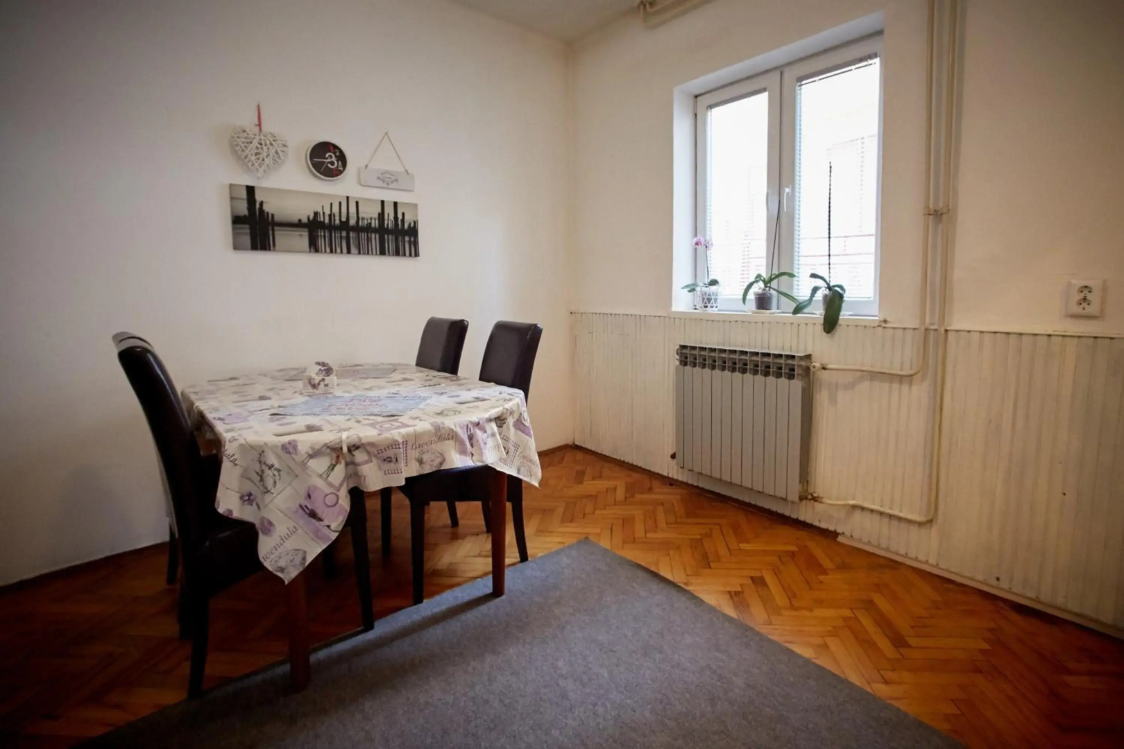 Central Tuzla apt - free parking