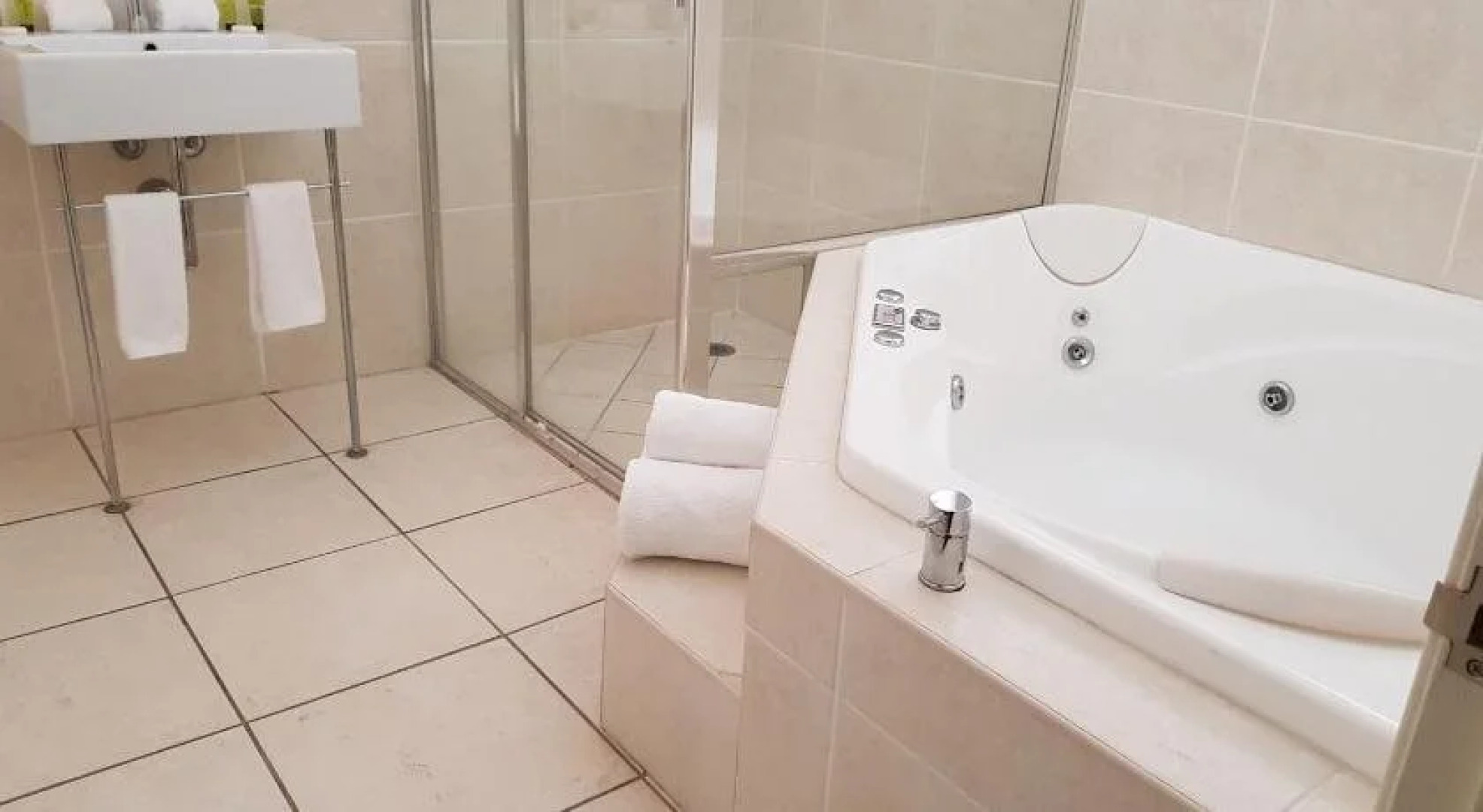 Mayfield on Montville