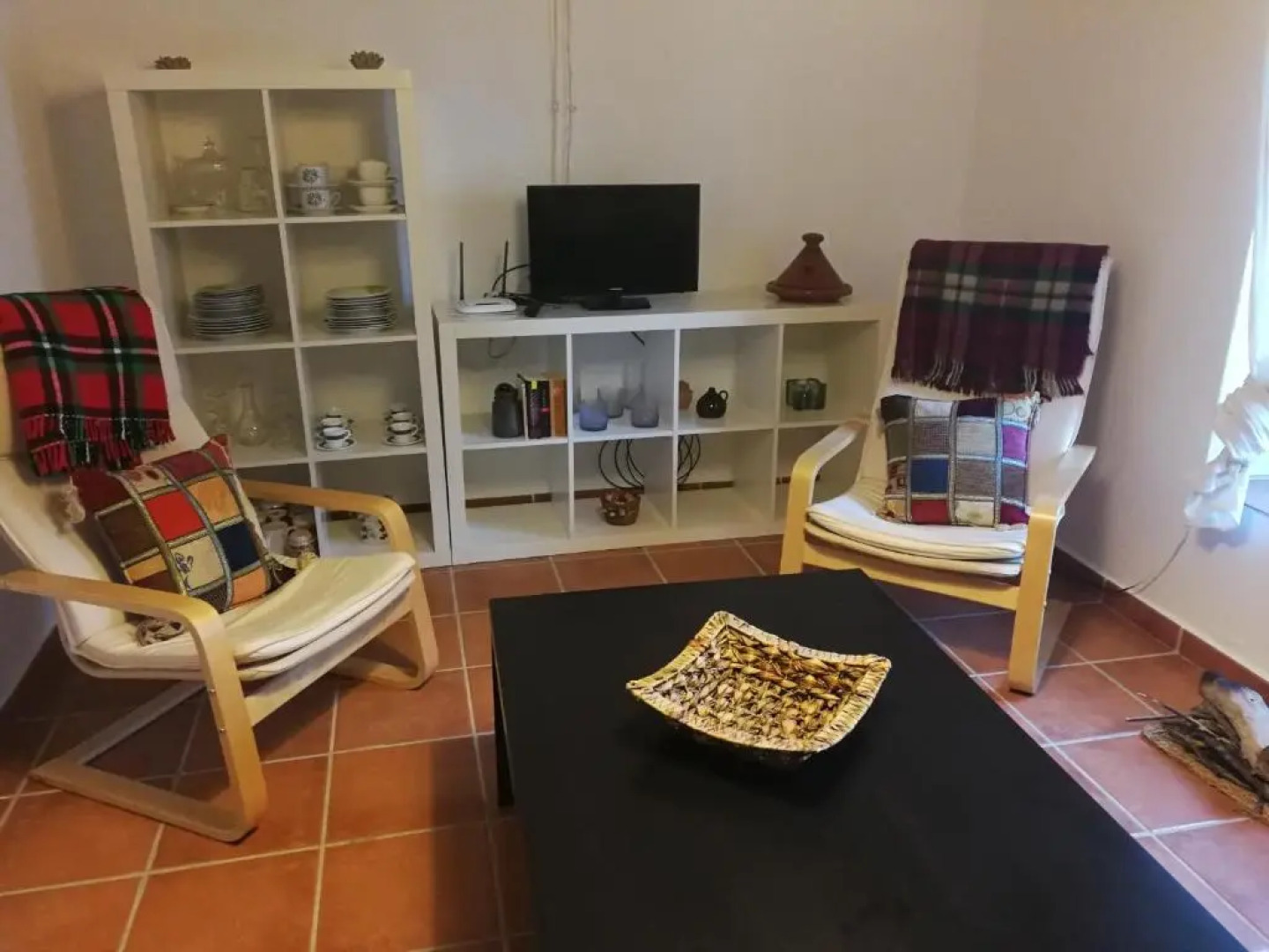 Casa en pueblo de montes de Málaga a 15km de playa