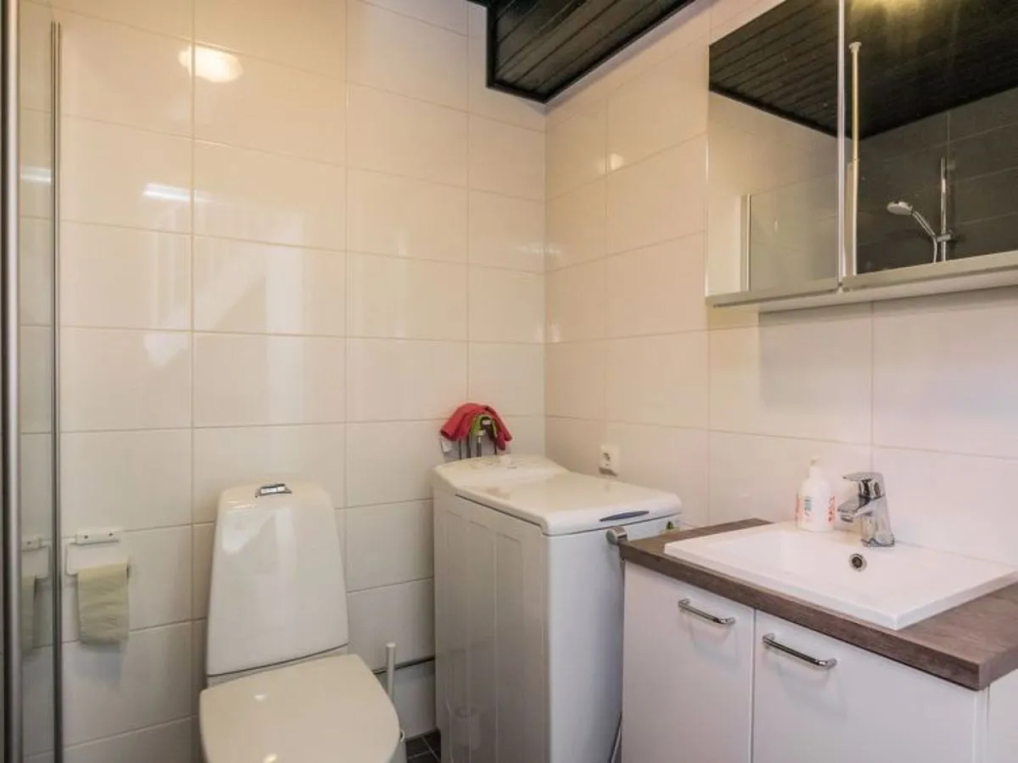 Skivillas 61 ukkohalla (b2)