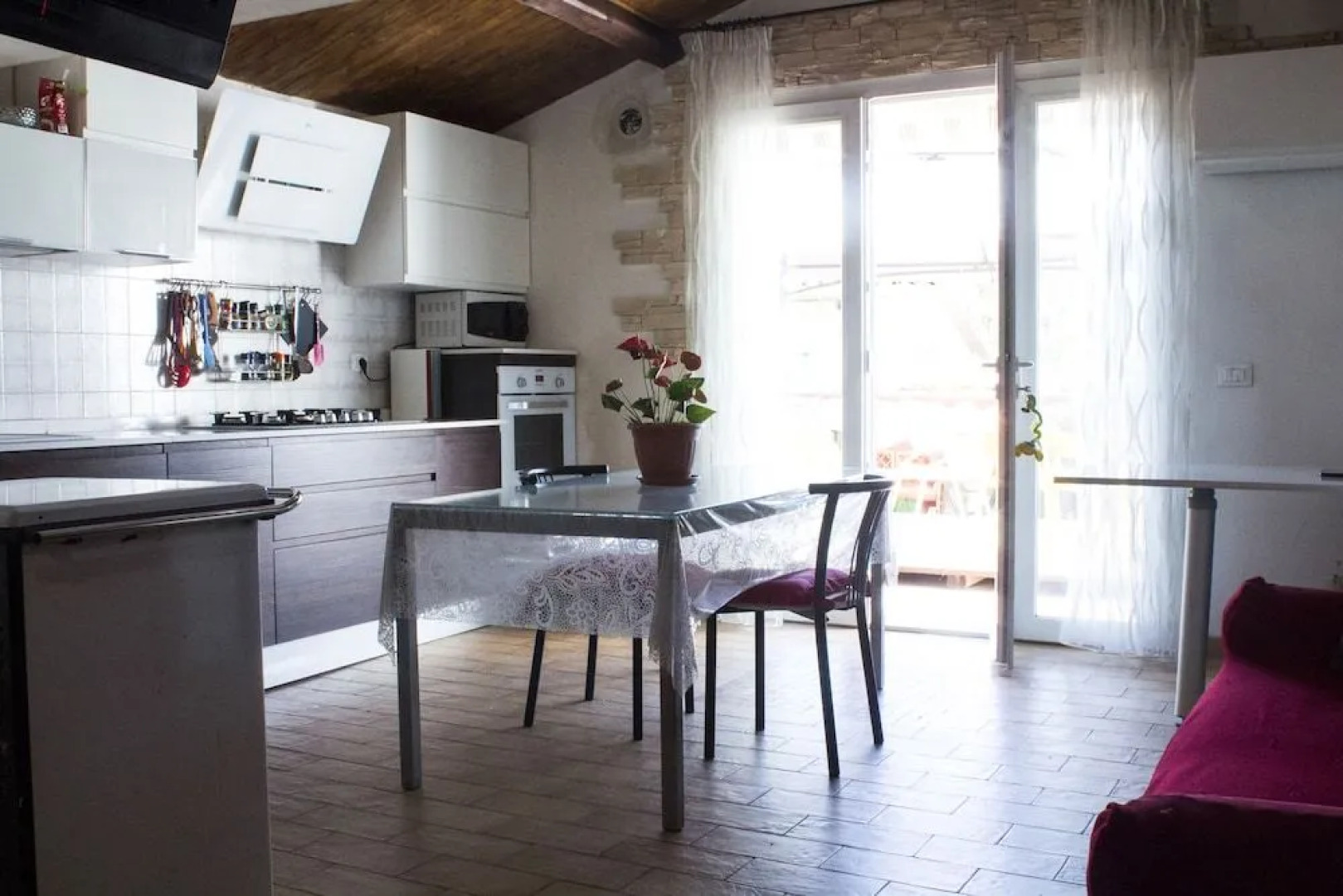 Eden Lilli - B & B Cartoceto