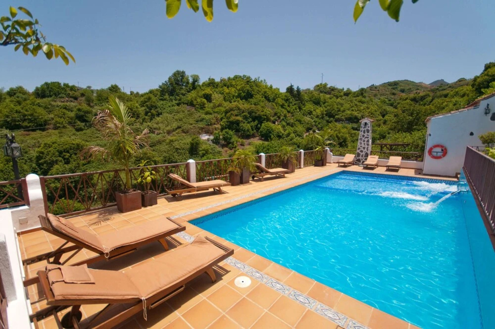 Casa Rural con Piscina Compartida Fontanales II