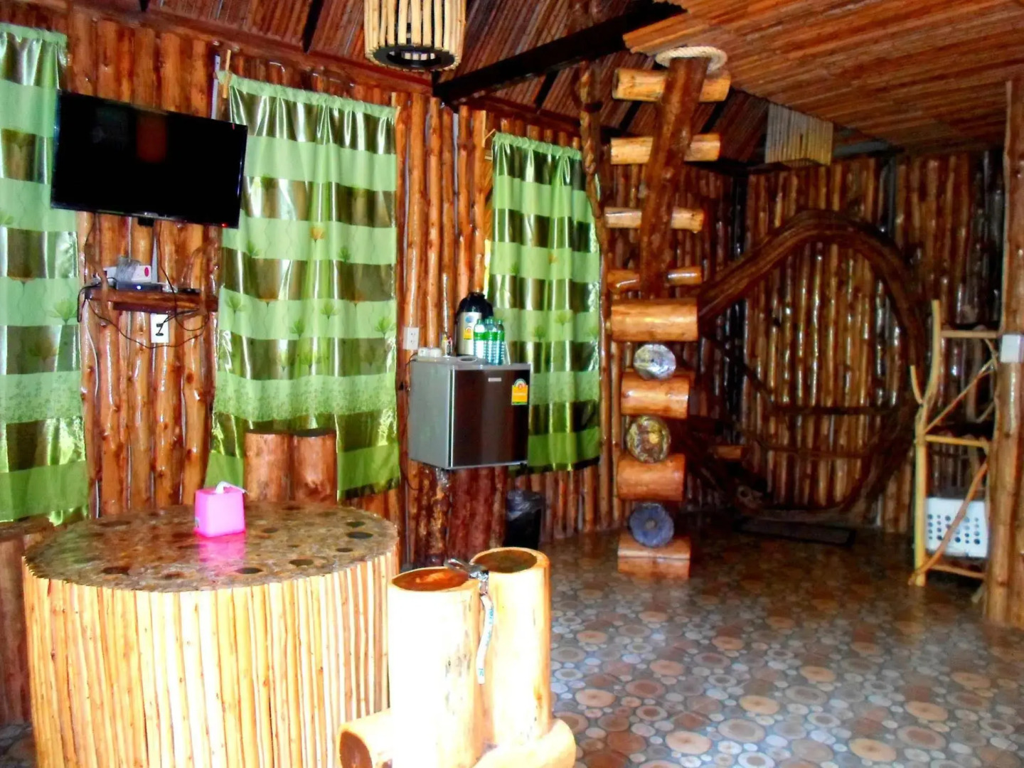 Khao Sok Tree House
