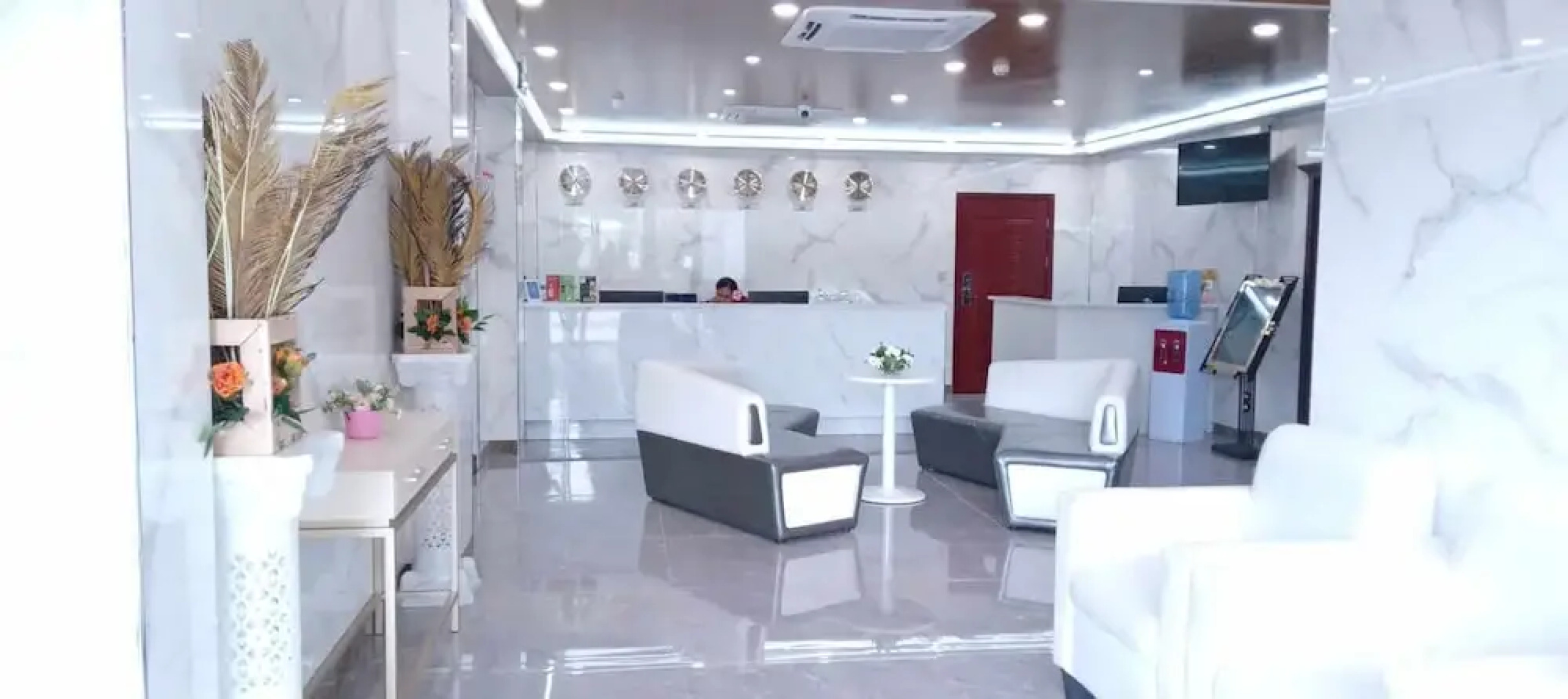 Tauese Seaview Hotel