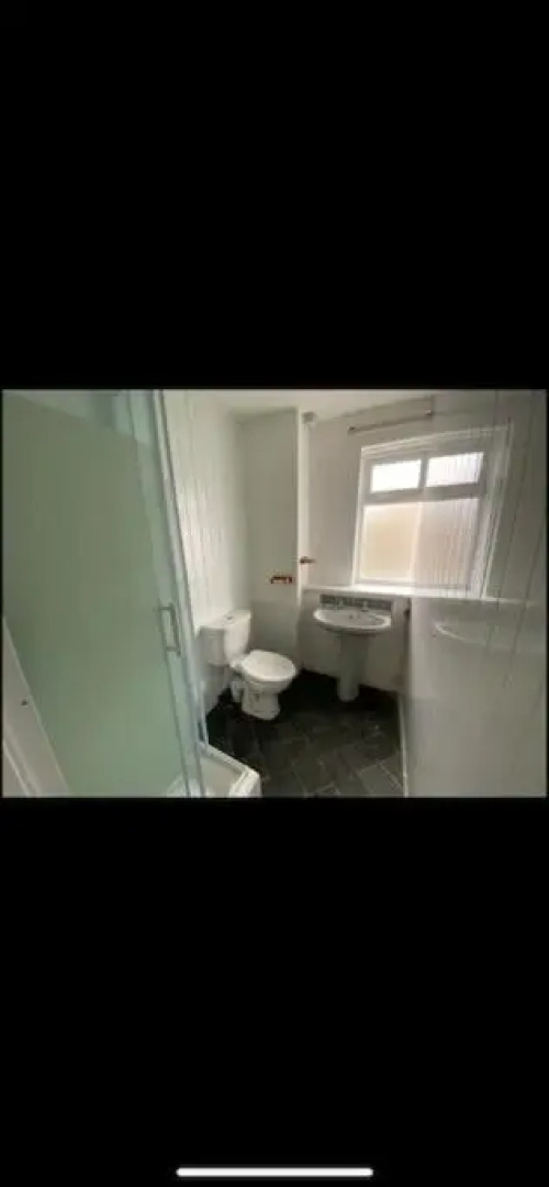 Lovely 1 bedroom flat with free parking and WiFi