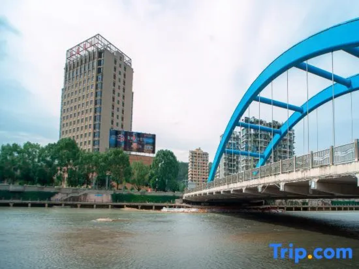 Yunhe Huangcheng International Hotel