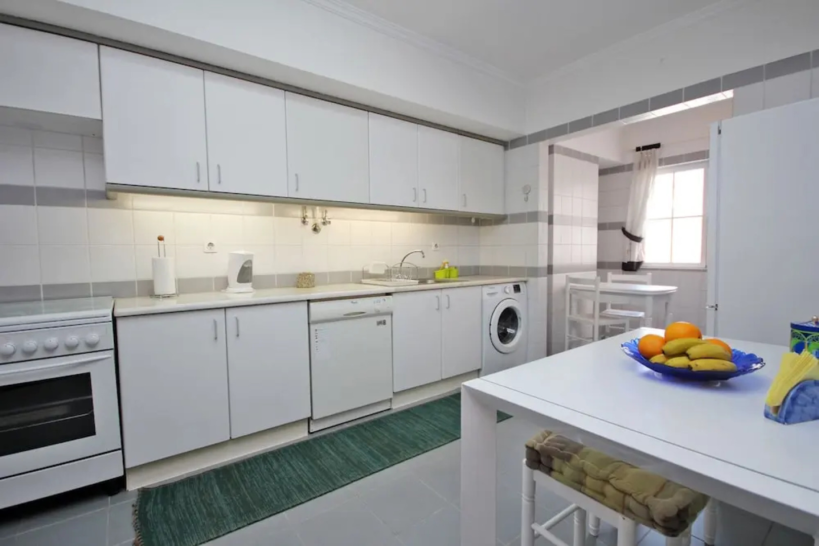 Feels Like Home Funchal Spacious Apartment with Balcony