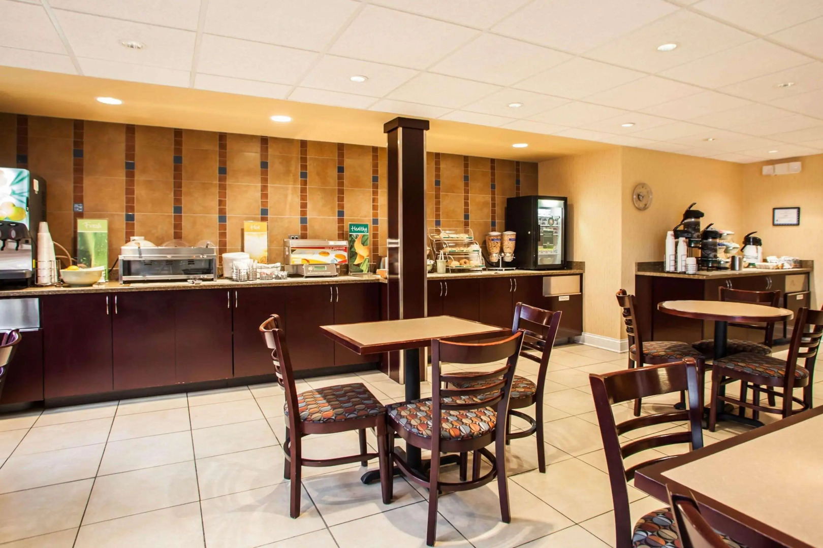 Quality Inn and Suites St Charles - West Chicago