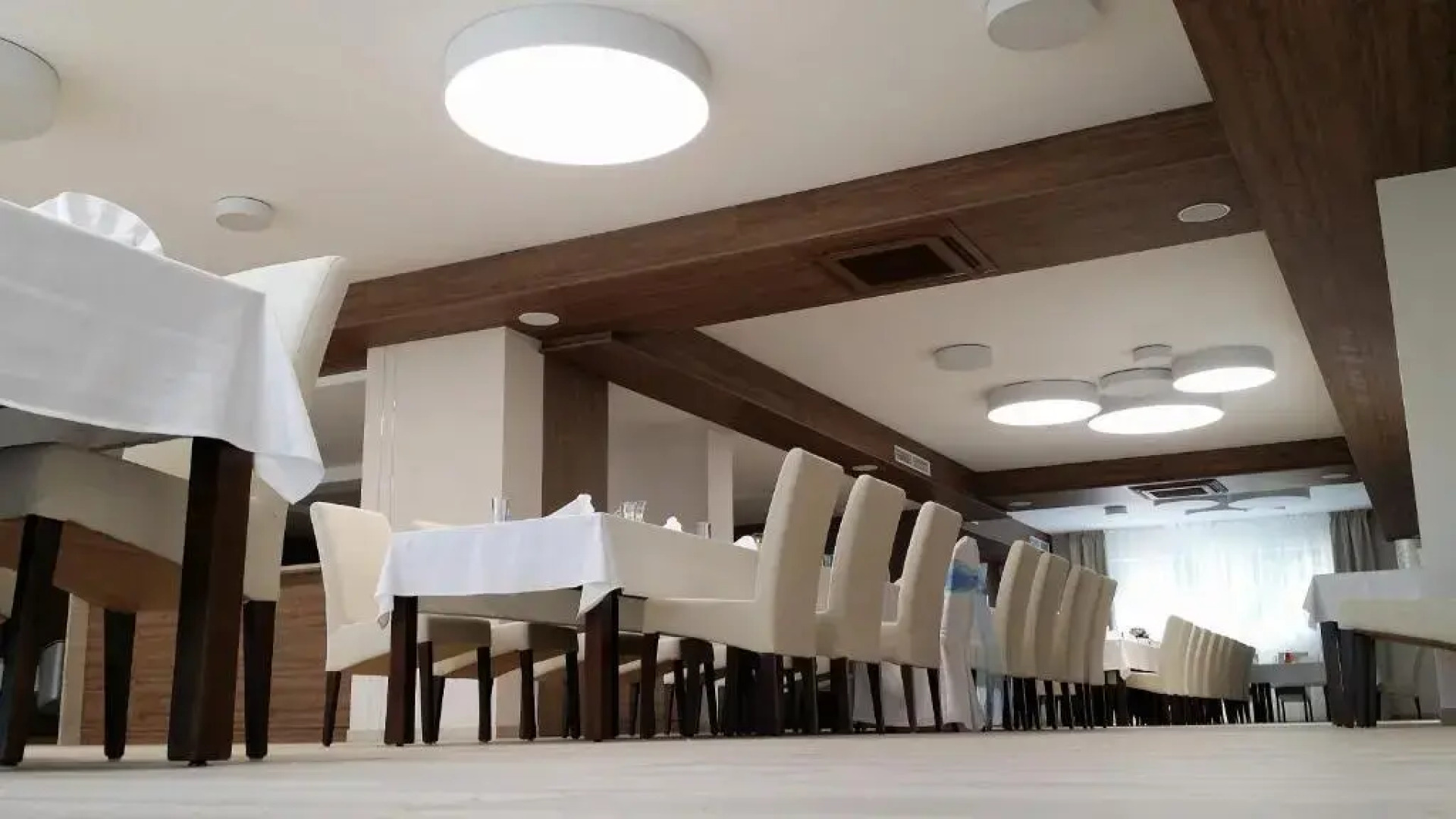 Hotelik na Słonecznym Wzgórzu