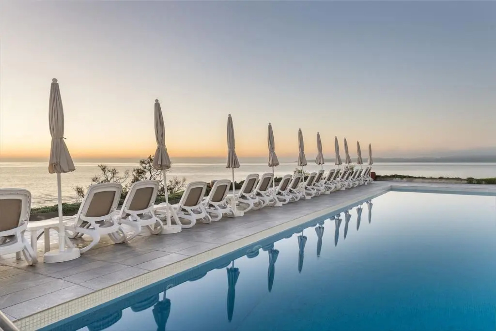 Hotel Atolon & Kaafu Beach Club