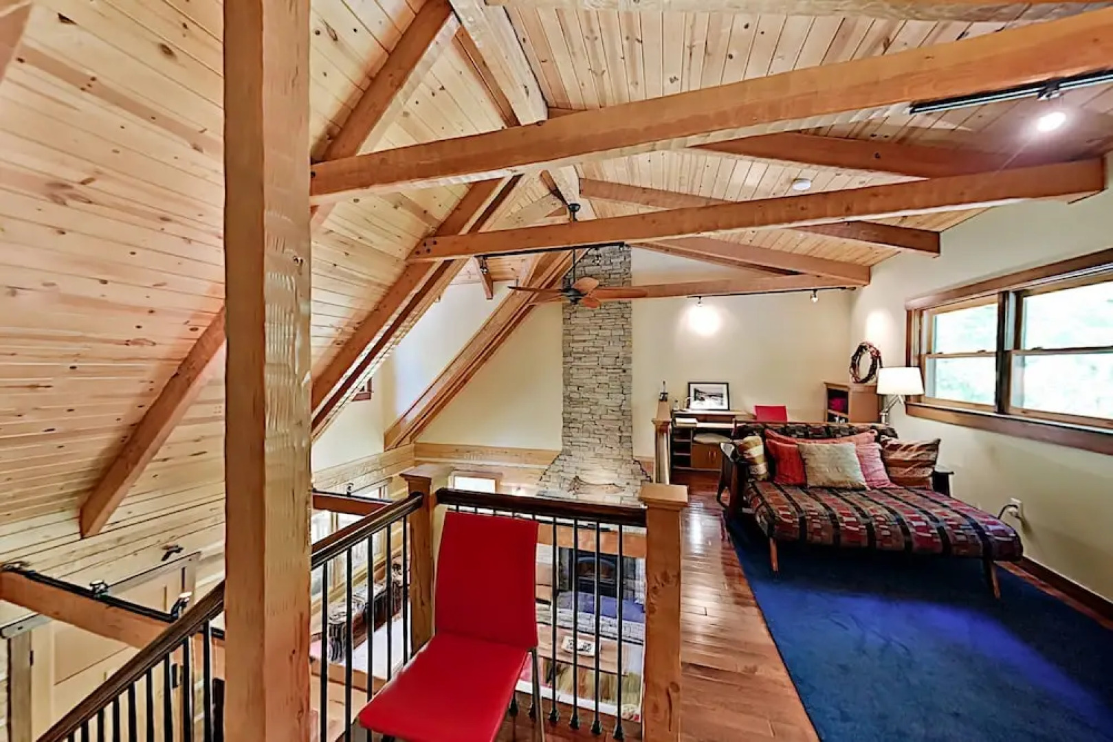 90presow 3 Bedroom Cabin