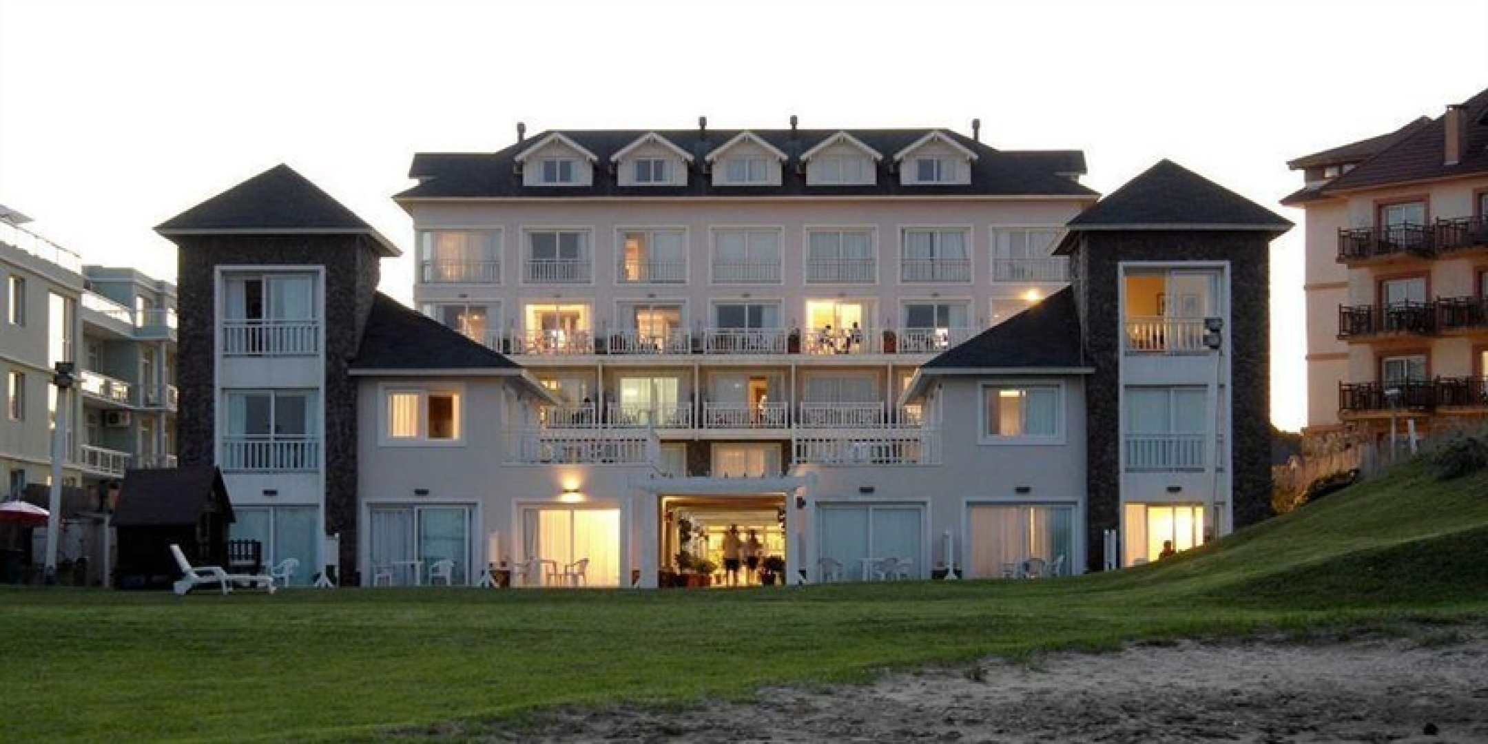 Torrecillas Carilo Apart & Spa