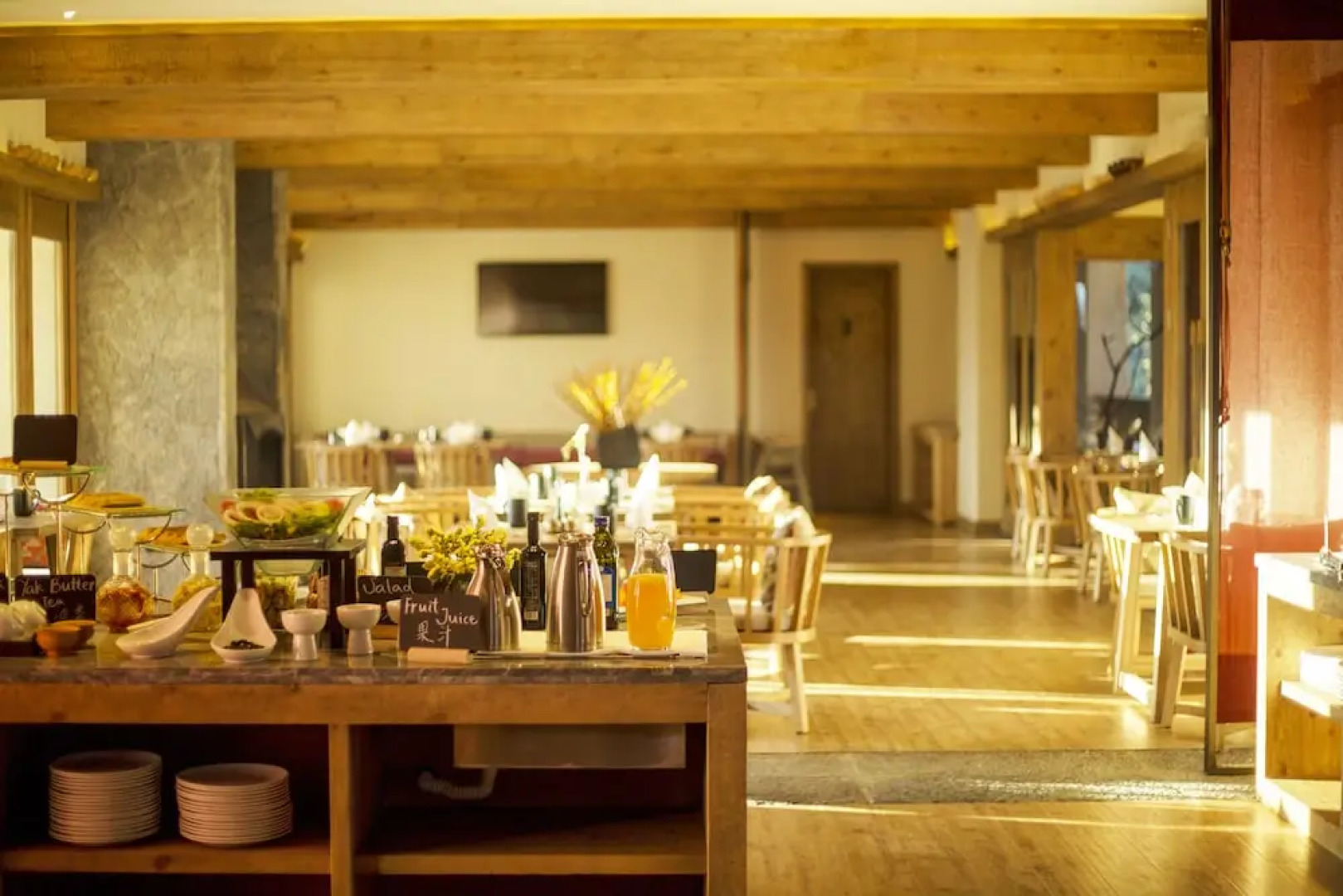 LUX Tea Horse Road Deqin Benzilan