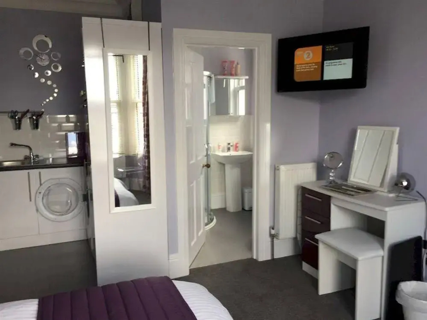 Studios At Glenthorne