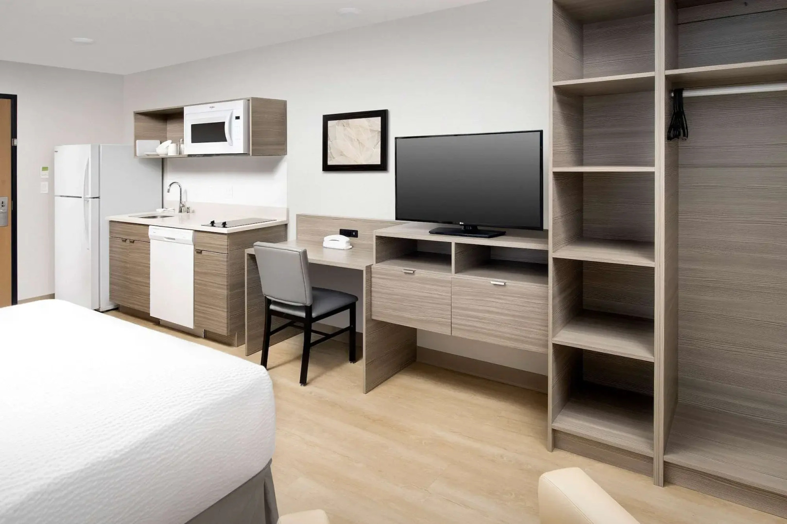 WoodSpring Suites Seattle Tukwila