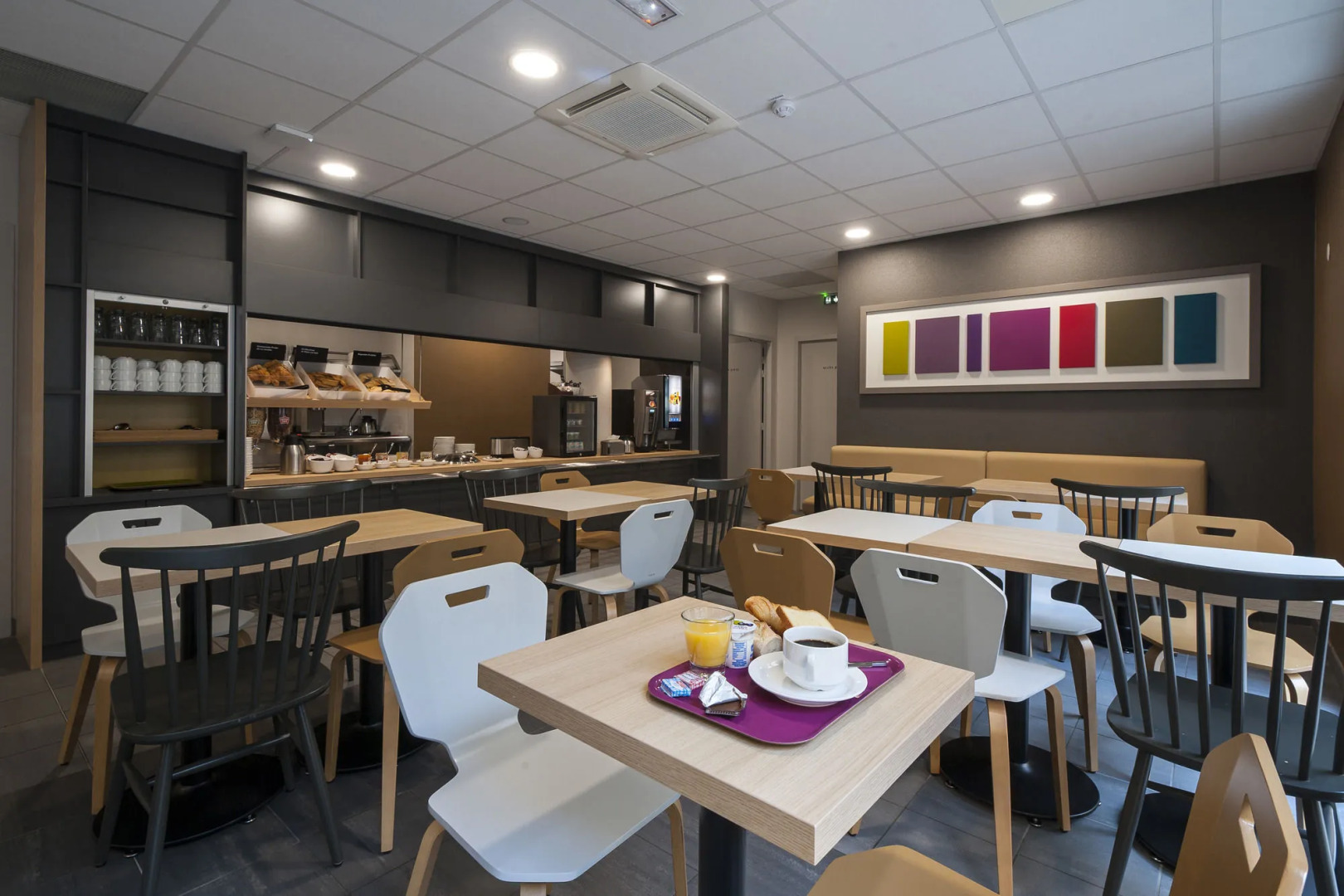 B&B HOTEL Lyon Caluire Cité Internationale