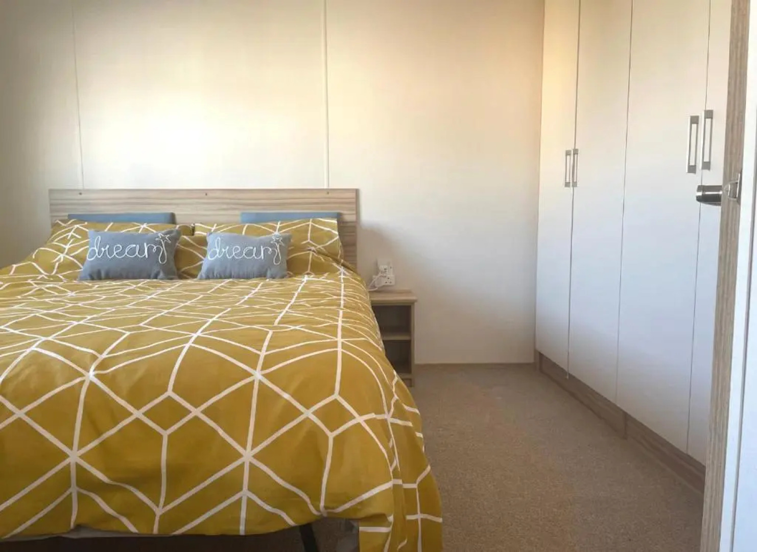 The Hudson @ Silversands