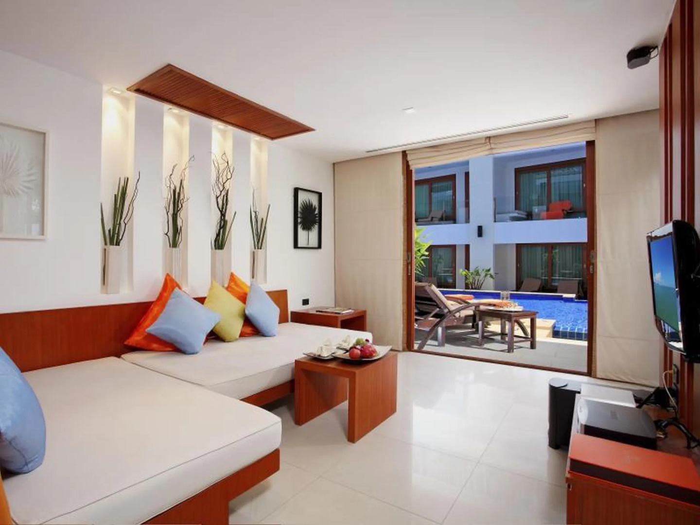 Курортный отель La Flora Resort Patong