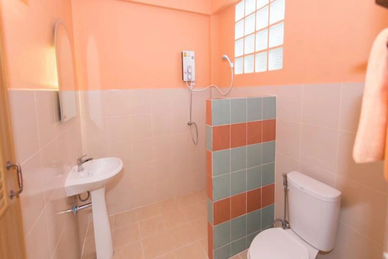 Janrassamee Home Stay