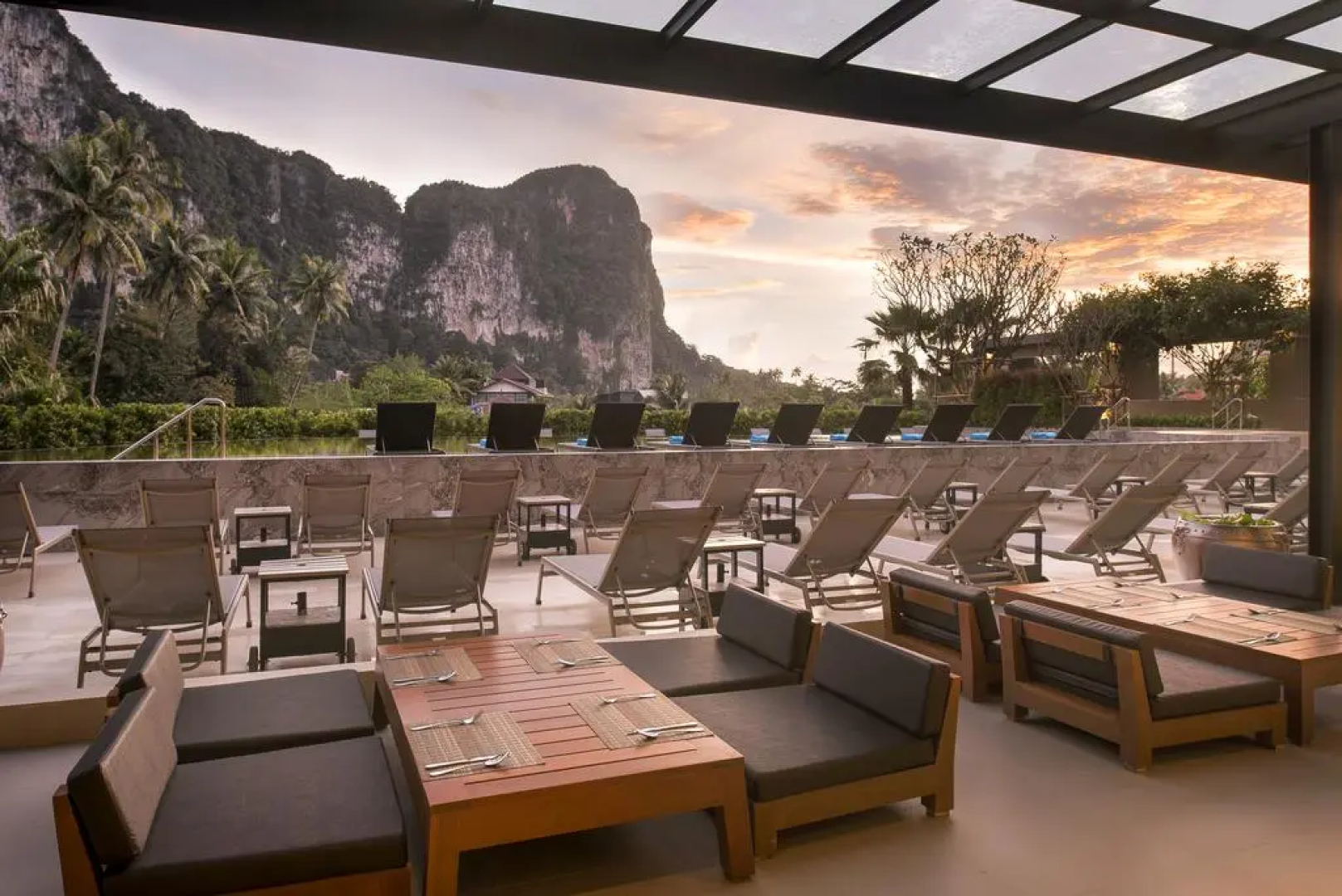 Centara Life Phu Pano Krabi