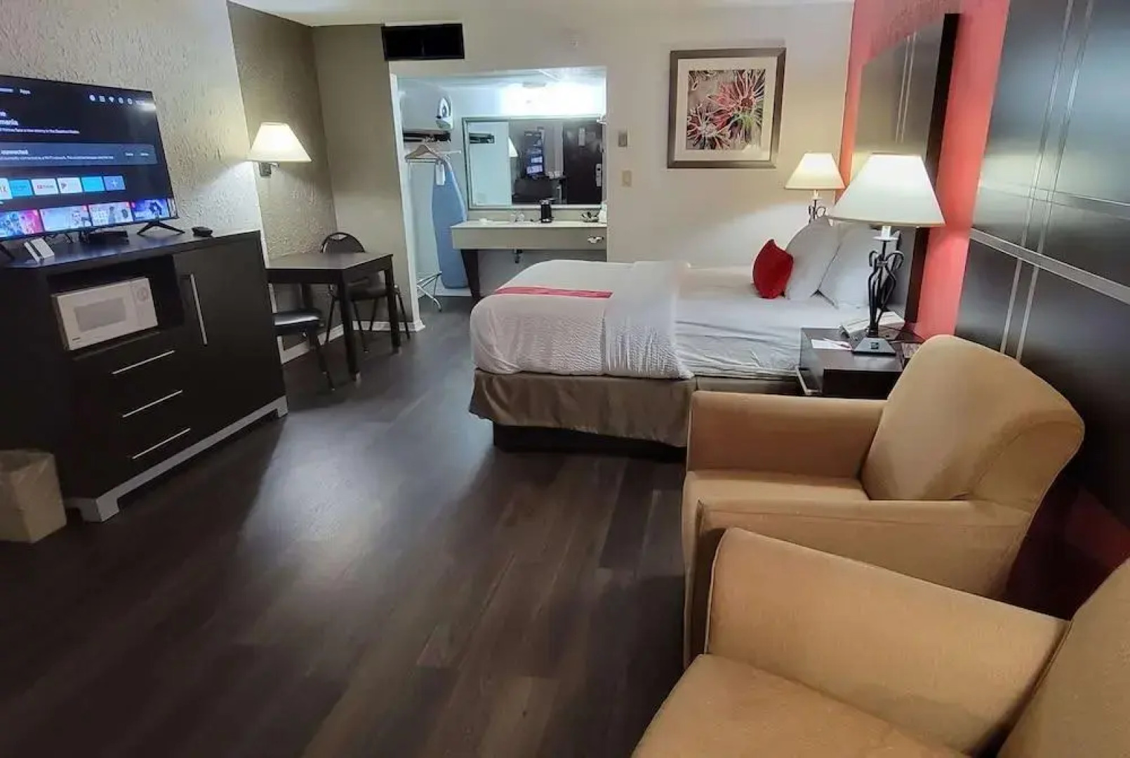 Ramada By Wyndham Mountain Home