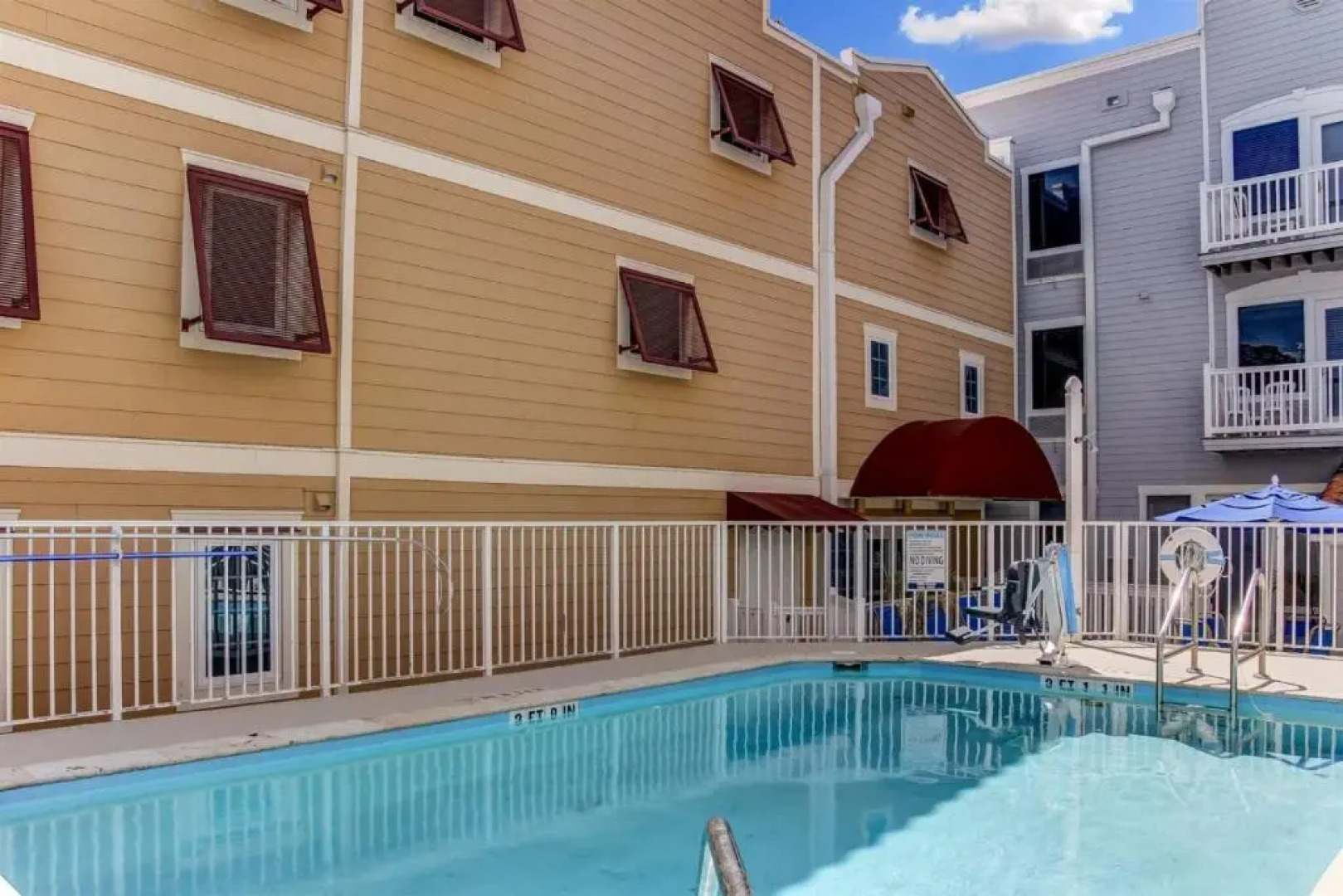 203 Terraces at Beachside