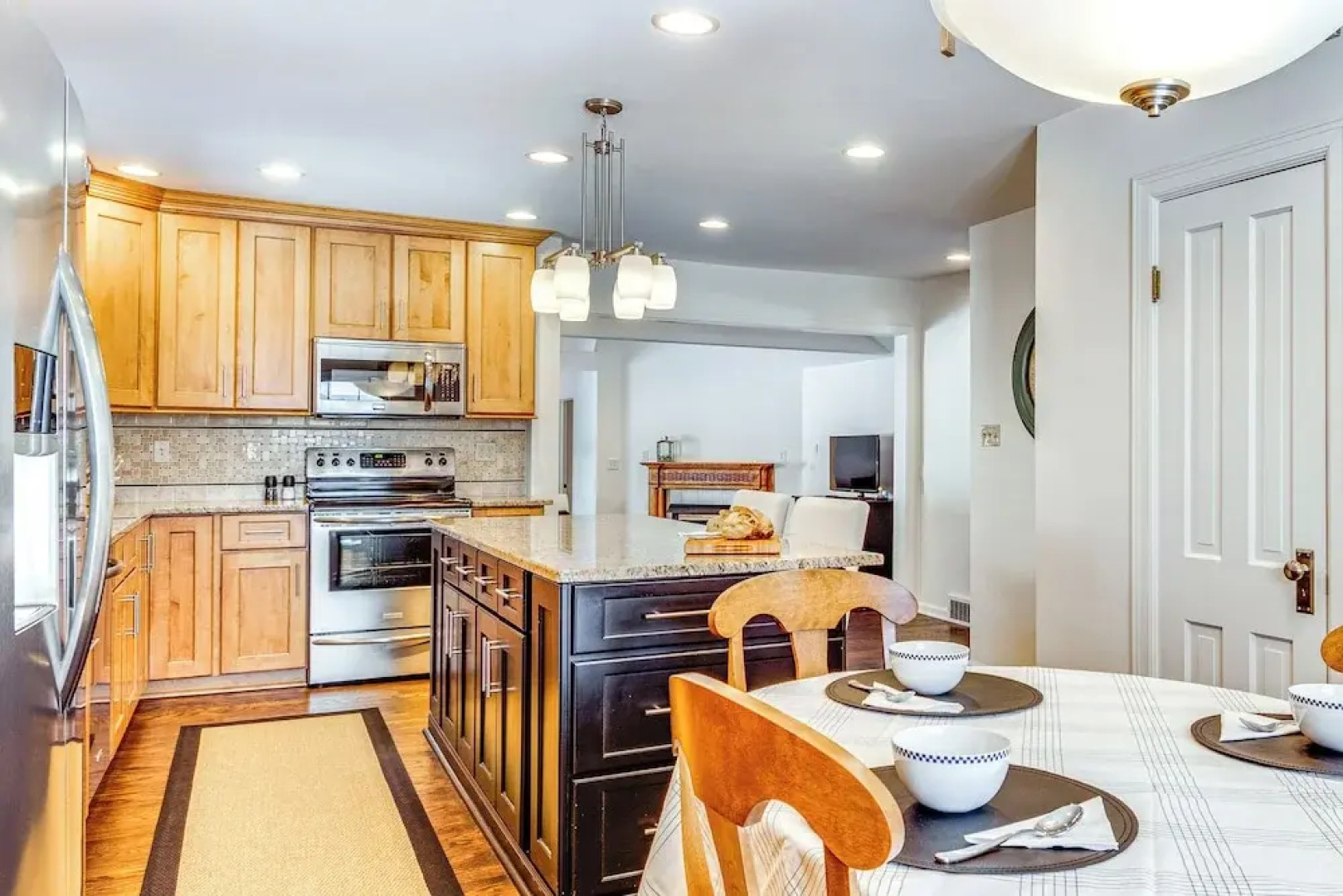 Walk to Main St & Parks: Zionsville Village Home