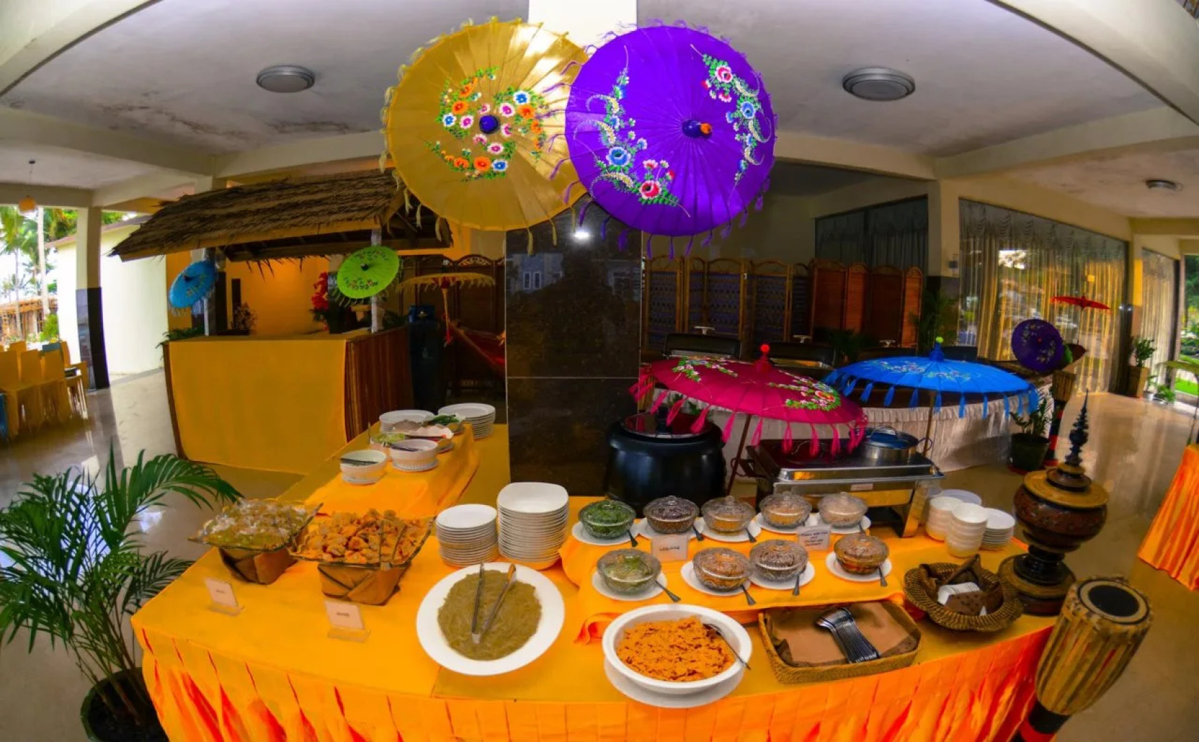 Ocean Blue Ngwe Saung Beach Hotel