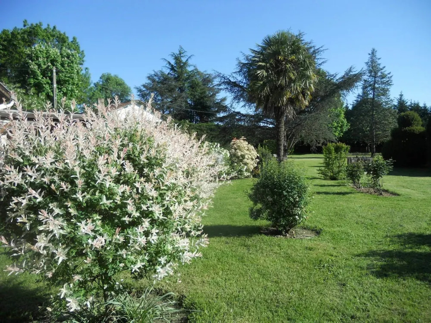 Le Puits des Lucques Chambres d'Hotes