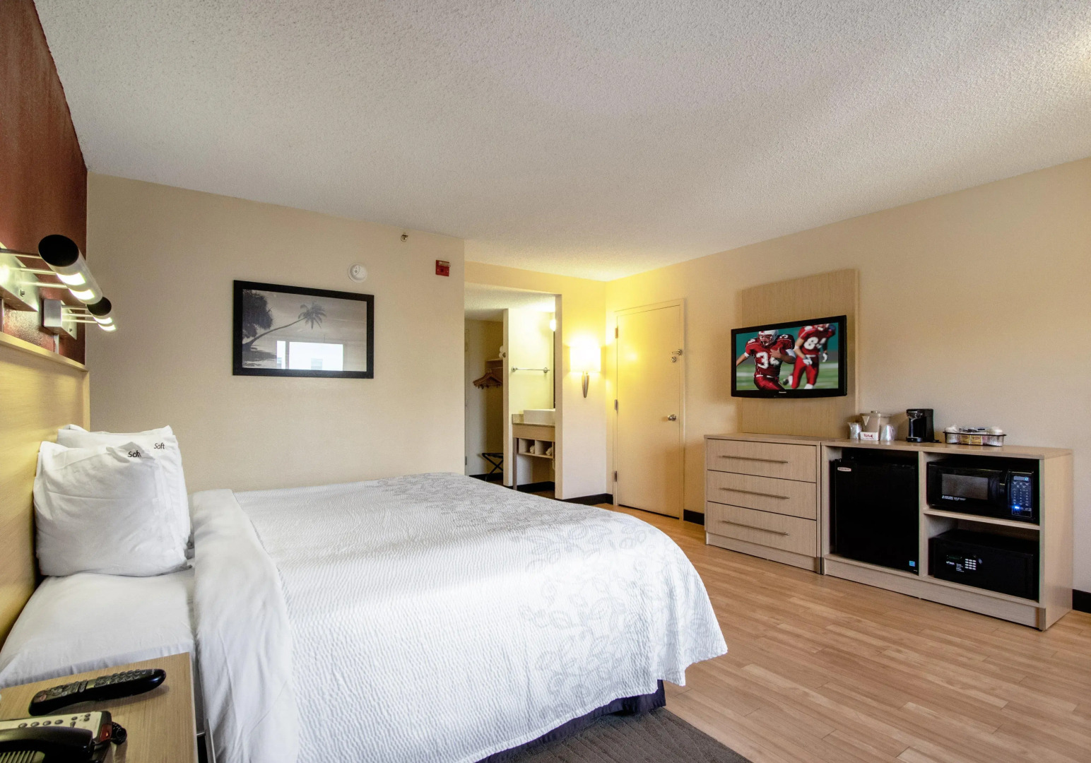 Red Roof Inn PLUS+ Miami Airport