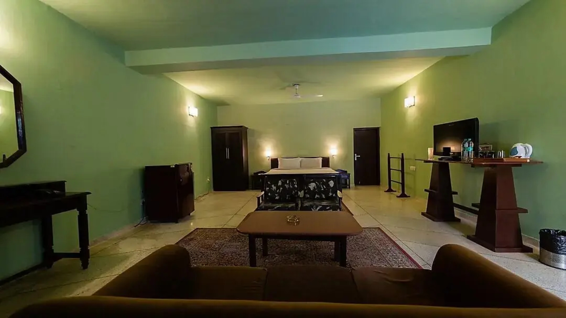 Corbett Riverside Resort