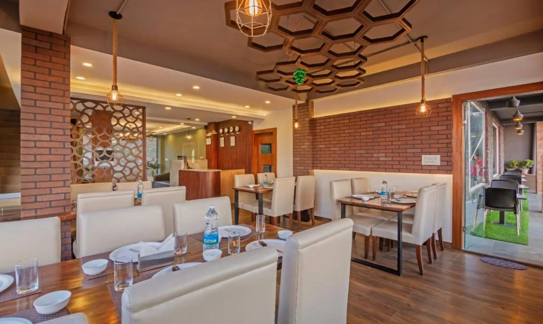 Treebo The Northern Retreat Resort With Mountain View