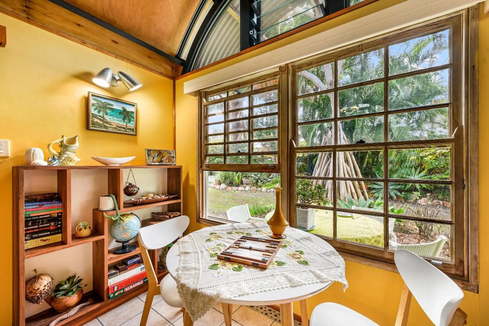 Cottonwood Cottage - Couples 'pet friendly' retro escape