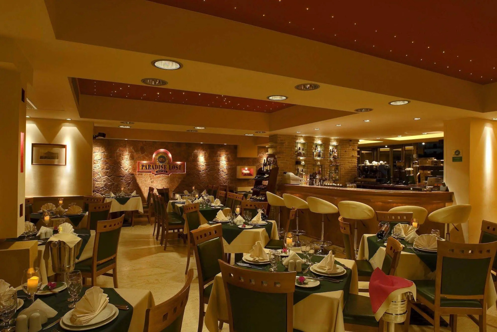 Paradise Lost Hotel-Apartments