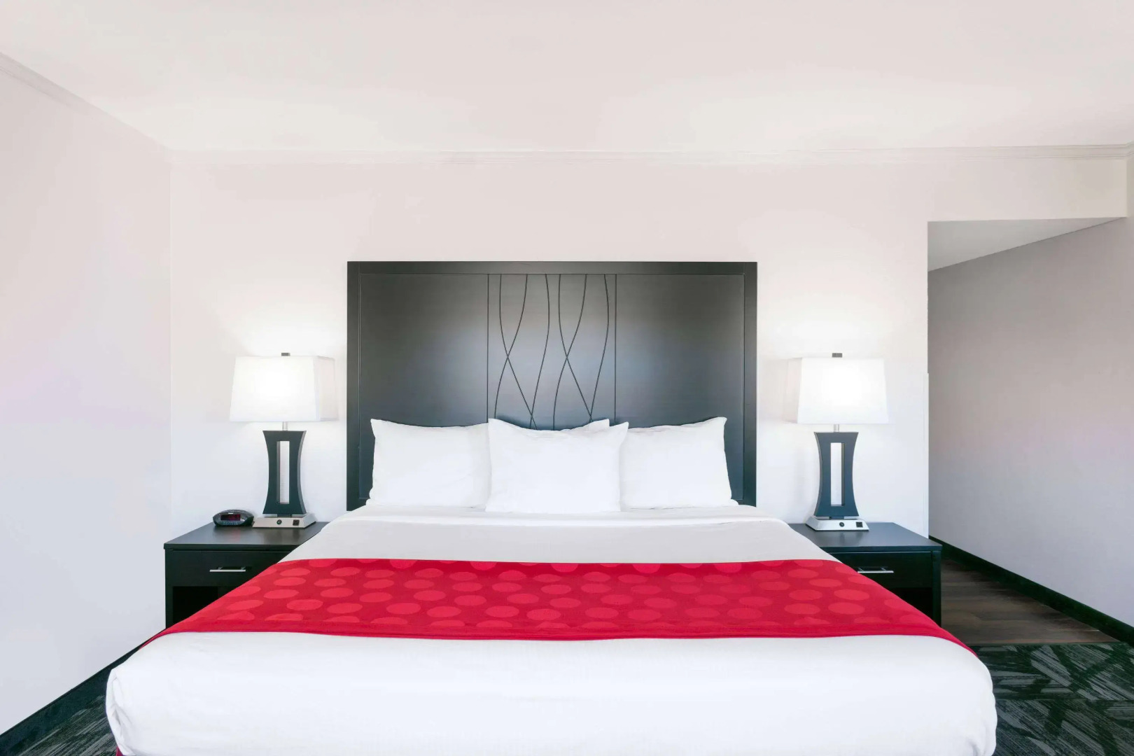 Ramada by Wyndham Tuscaloosa