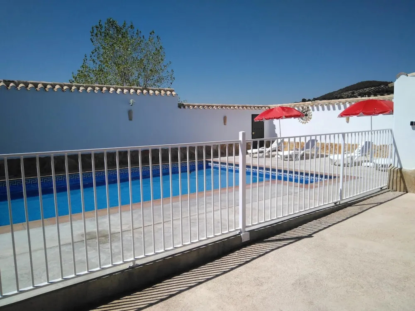 House With 6 Bedrooms in Las Lagunillas, With Wonderful Mountain View,