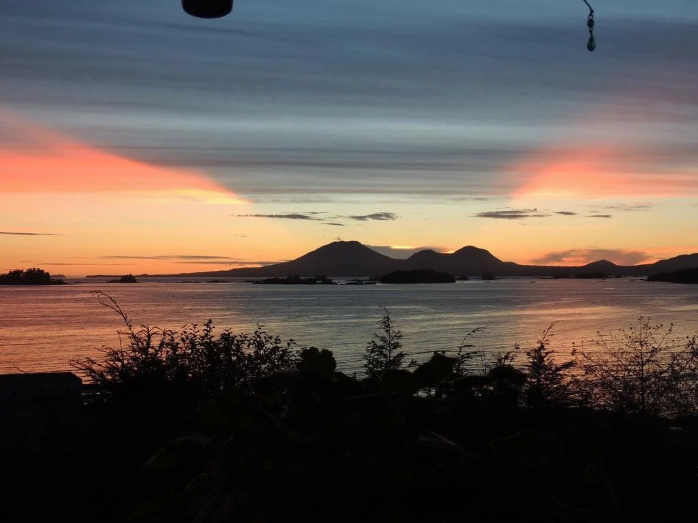 Cascade Creek Inn & Charters