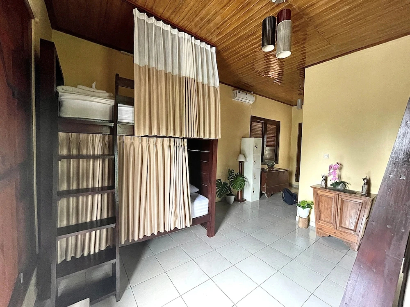 Desa Hostel